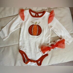 6-9M pumpkin long sleeve onesie with headband